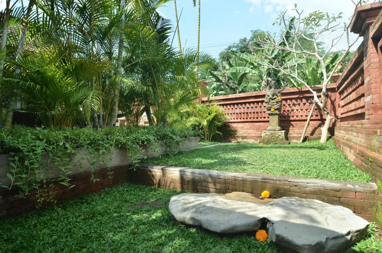 Kubu Manis Villa Ubud  Exterior photo